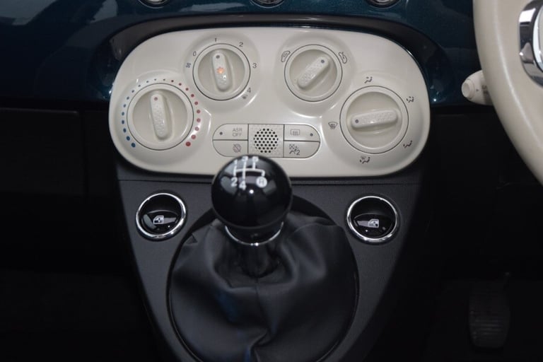  Fiat 500 1.2 Lounge Petrol