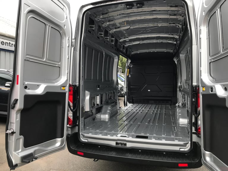 BRAND NEW Ford Transit 350E Trend Van 2.0L 165PS 6 Speed in Moondust Silver 