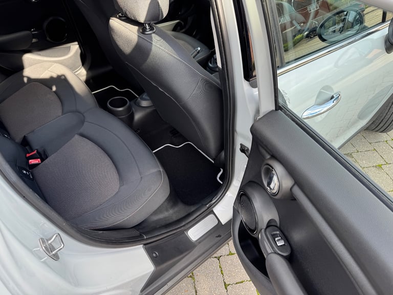 Mini, HATCHBACK, Hatchback, 2016, Manual, 1499 (cc), 5 doors
