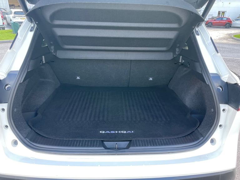 2022 Nissan Qashqai 1.3 DiG-T MH 158 Tekna 5dr Xtronic HATCHBACK PETROL Automatic