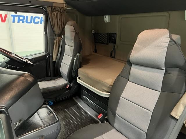 Scania R450 6x2 Midlift Highline Tractor Unit
