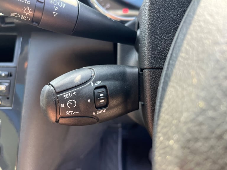 2016 Peugeot 3008 BLUE HDI S/S ALLURE Hatchback Diesel Automatic