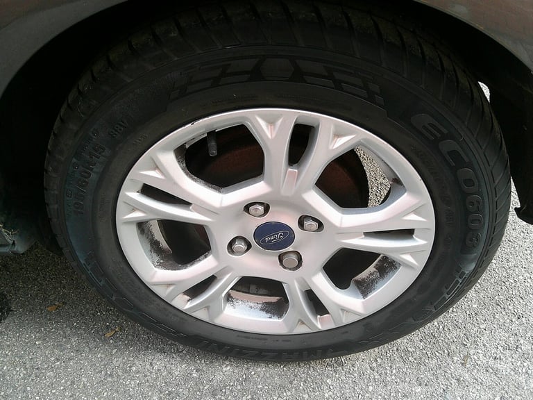 FORD B-MAX 1.0 T EcoBoost Zetec 2015