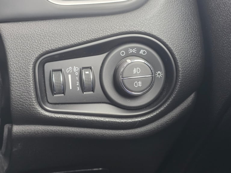 2018 Jeep Renegade 1.4 Multiair Longitude 5dr Hatchback Petrol Manual