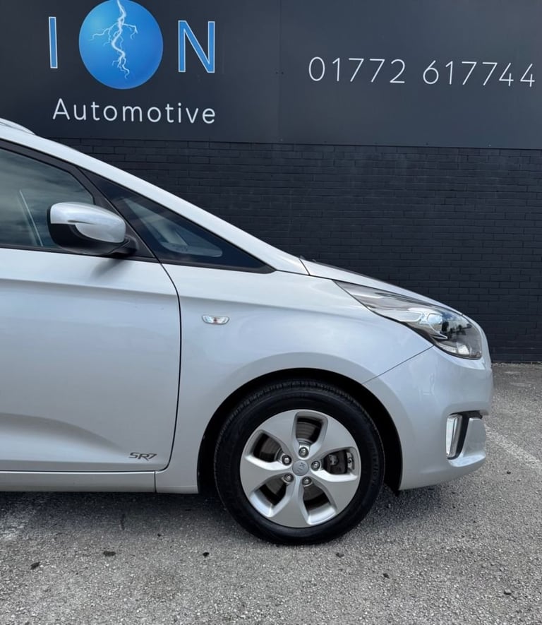 2016 Kia Carens 1.6 GDi SR7 *7 Seats, Park Sensors* MPV Petrol Manual