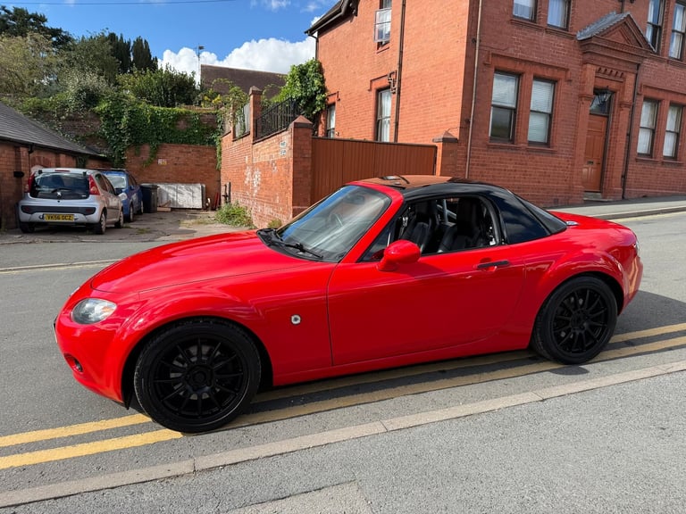 2006 Mazda MX-5 2.0i Sport Convertible 2dr Petrol Manual Euro 4 (160 ps) Convertible Petrol Manual