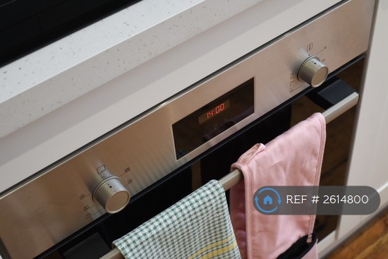 2 bedroom house in Castle Road, Southsea, PO5 (2 bed) (#2614800)