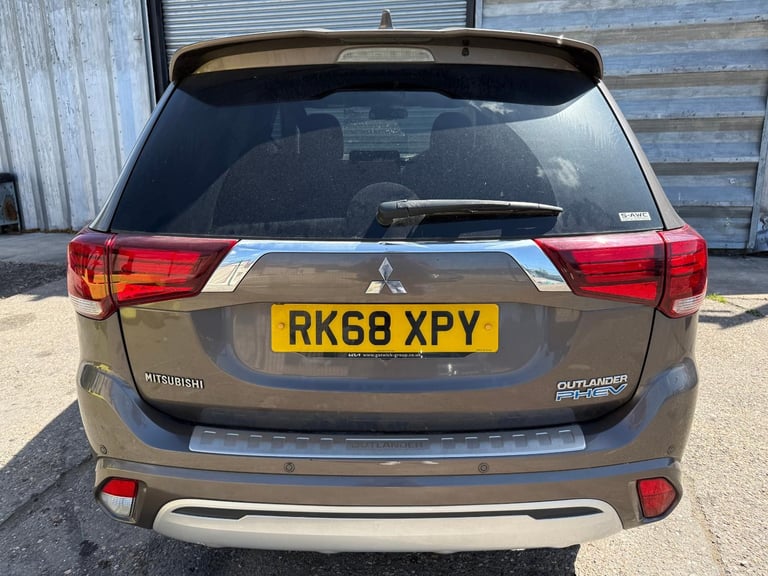 2019 68 MITSUBISHI OUTLANDER HYBRID PETROL + ELECTRIC DAMAGED REPAIRABLE SALVAGE
