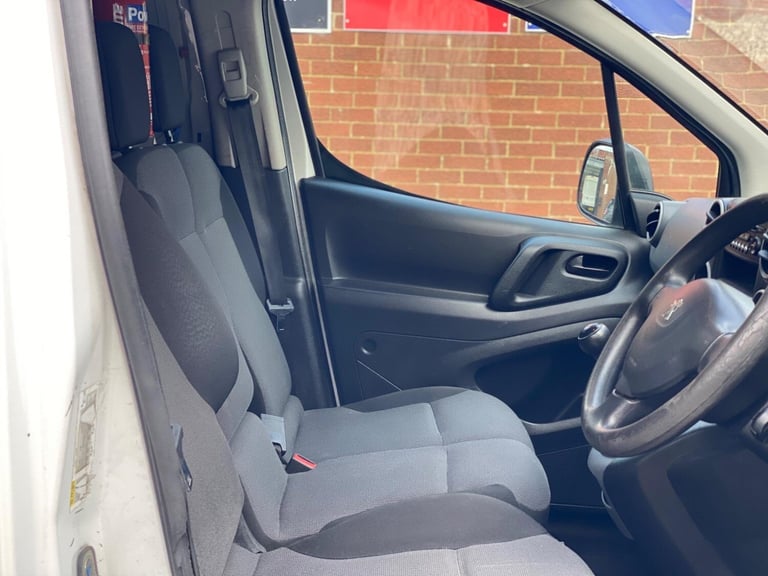 2017 Peugeot Partner 1.6 BlueHDi 651 SE L1 5dr PANEL VAN Diesel Manual