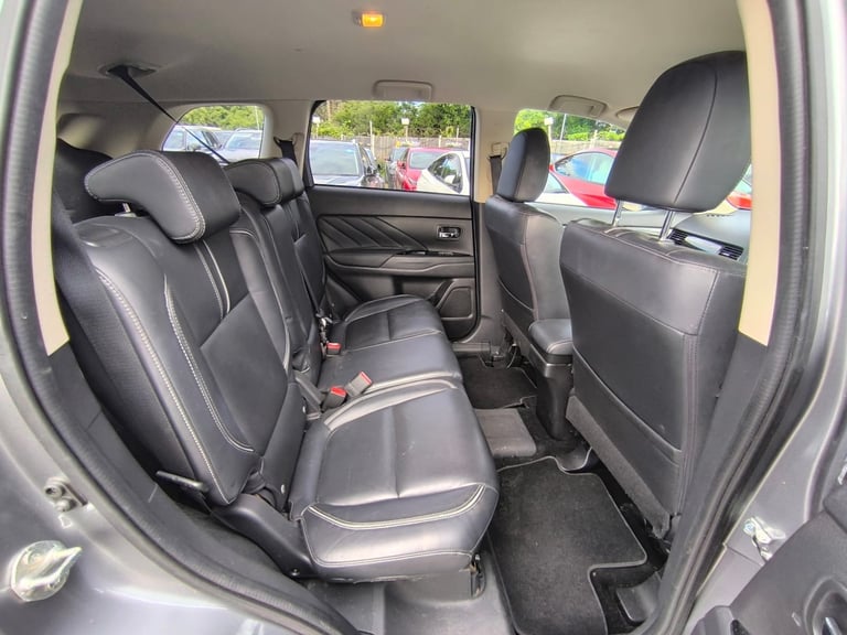 2018 Mitsubishi Outlander 2.0 Plug-in Hybrid PCO Ready 12kWh 4h SUV 5dr 4WD 2 Keys Euro 6 ULEZ Fr...