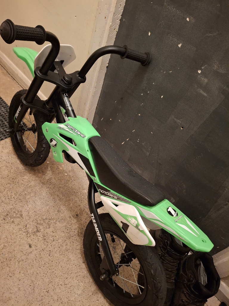 Thumper balance bike hotsell