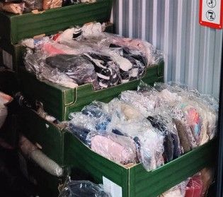 1600 Piece Massive Clothing Bundle Joblot.