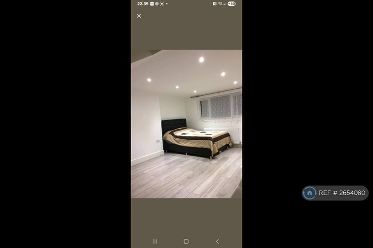 1 bedroom in Titchfield Road, Enfield London, EN3 (#2654080)