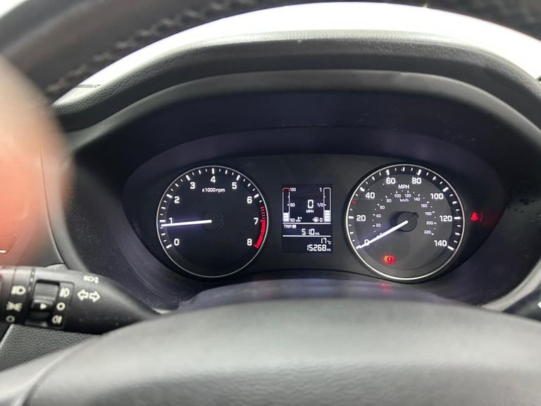 2016 Hyundai i20 1.2 SE Hatchback 5dr Petrol Manual Euro 6 (84 ps) F/S/H! 1 FORMER OWNER Hatchbac...