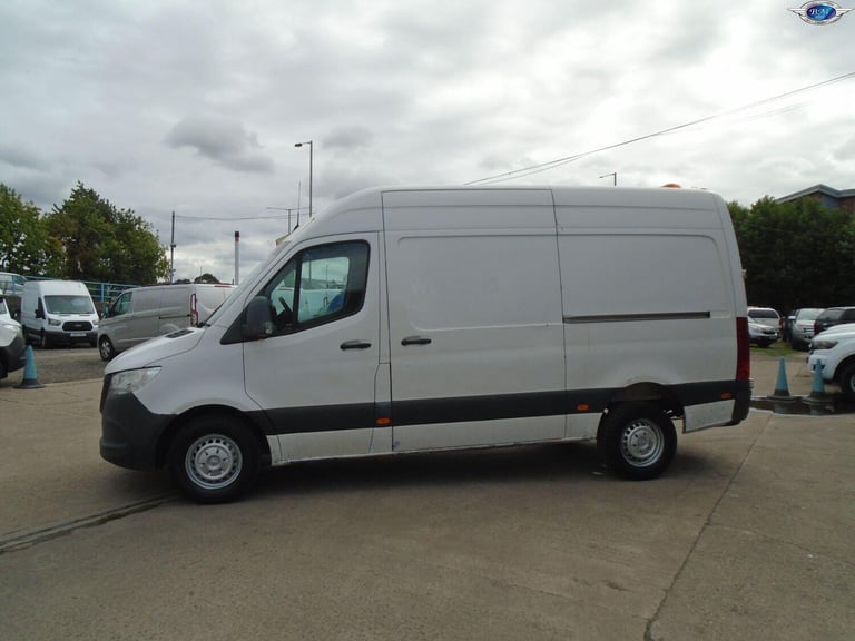 MERCEDES-BENZ SPRINTER 2.1 314 CDI White Manual Diesel 2018