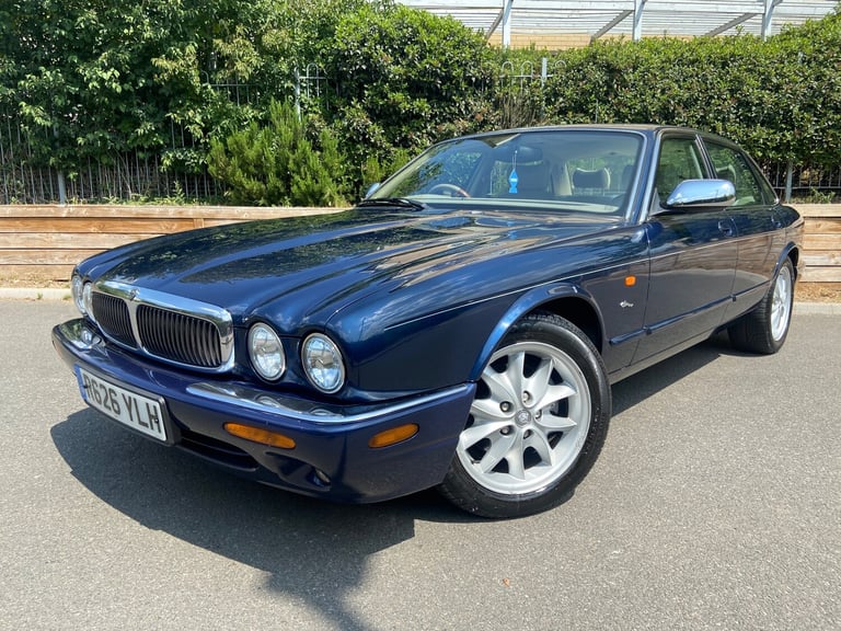 1998 Jaguar V8 XJ SERIES XJ8 4.0 4dr Auto Petrol