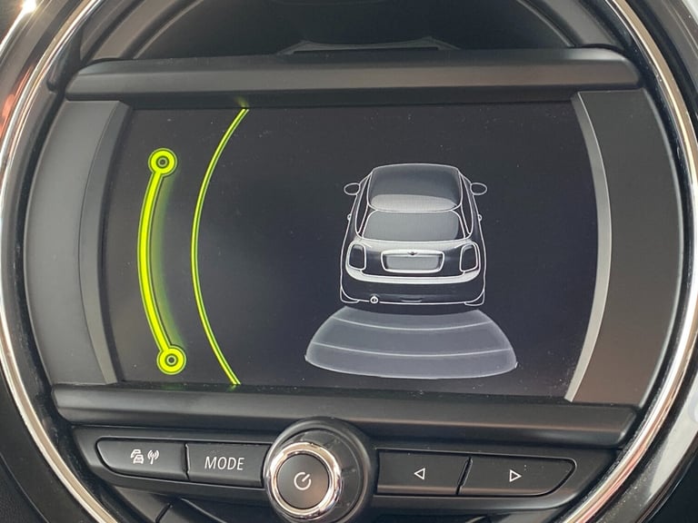 2017 MINI Hatch 2.0 Cooper S 3dr - Chili Pack &amp; Cruise Control &amp; Parking Sensors HATCHBAC...