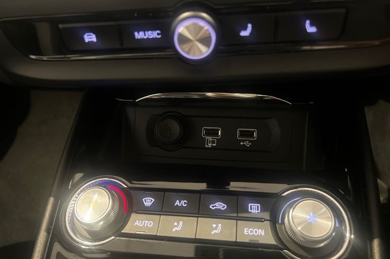 2021 71 MG MG 5 61.1KWH EXCLUSIVE LONG RANGE ESTATE 5DR ELECTRIC AUTO (156 PS) A