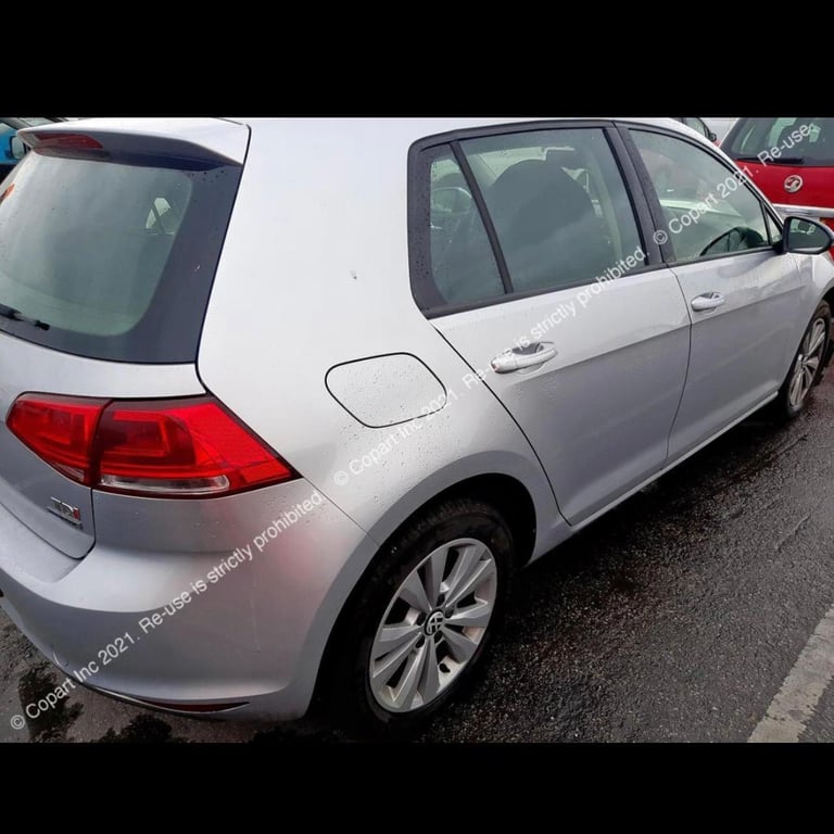 VOLKSWAGEN GOLF MK7 FOR BREAKING IN SILVER LA7W / LIGHTS / DOORS 2013