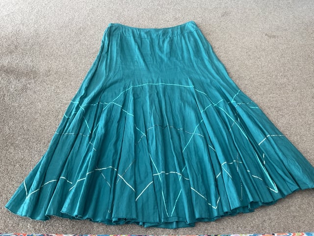 Per Una Linen Skirt Size Lovely Teal Colour in Epsom, Surrey