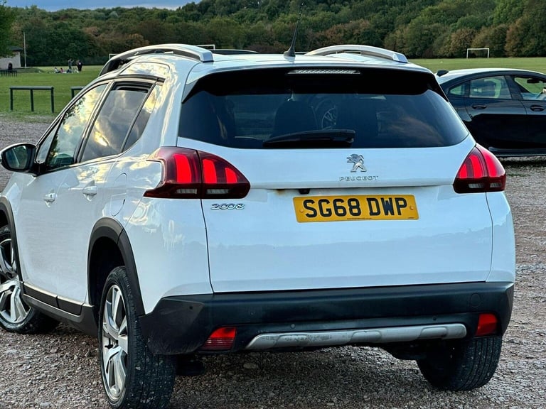 PEUGEOT 2008 1.5 BlueHDi Allure Premium Euro 6 (s/s) 5dr 2018