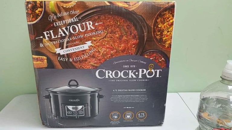 Crock-Pot 4.7L Slow Cooker SCCPRC507-B