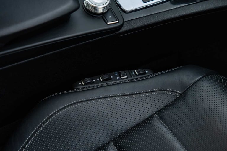 2010 Mercedes-Benz E Class E500 Sport 2dr Tip Auto COUPE Petrol Automatic