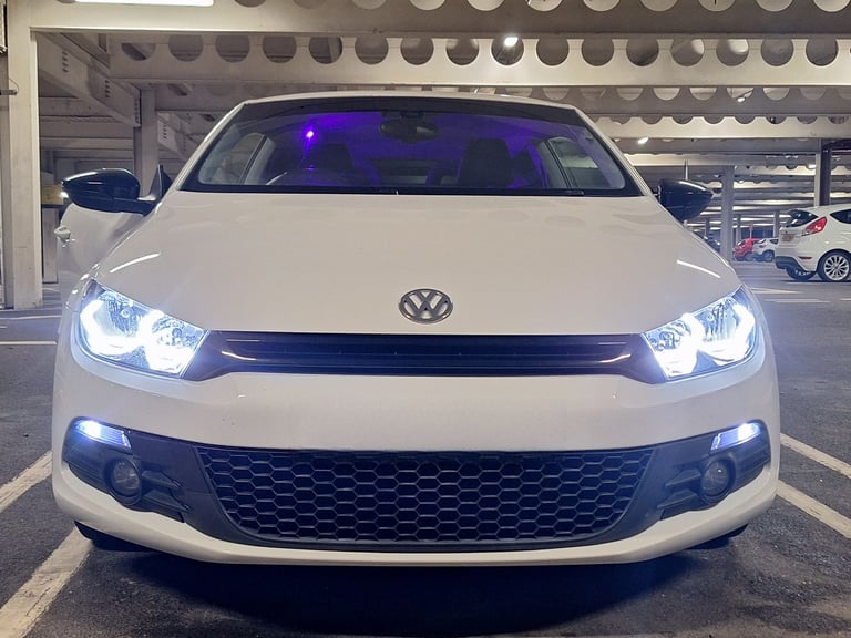 Volkswagen, SCIROCCO, Coupe, 2011, Manual, 1968 (cc), 2 doors