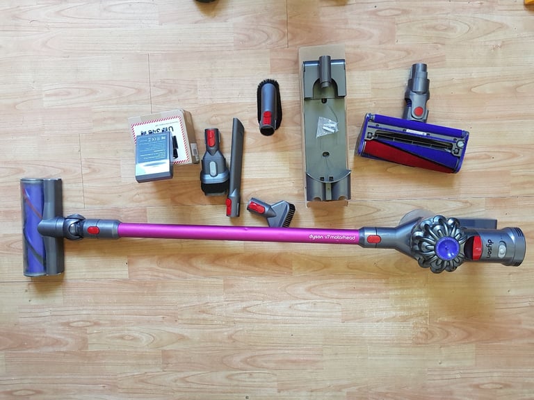 image for dyson v7 animal cordless vacuum cleaner Handheld filters washed and dried new batter