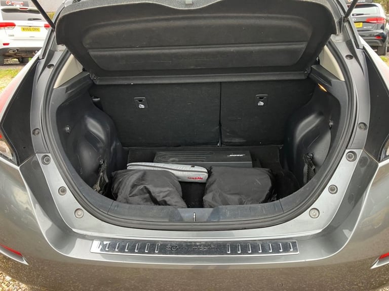 2022 Nissan Leaf 160kW e+ Tekna 62kWh 5dr Auto HATCHBACK ELECTRIC Automatic