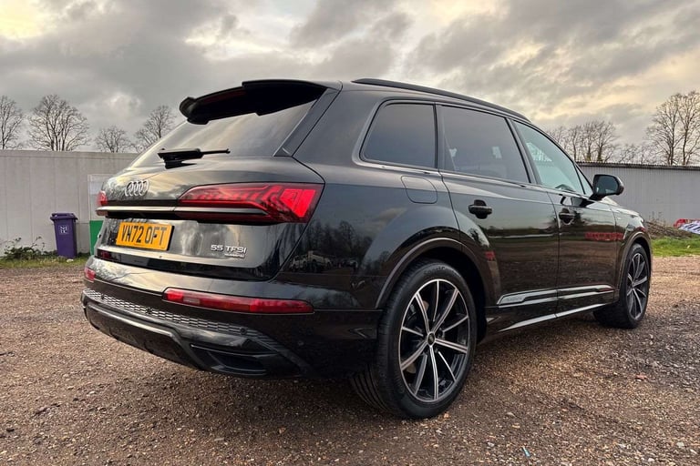 2022 Audi Q7 55 TFSI Quattro Black Edition 5dr Tiptronic [C+S] SUV Petrol Automatic