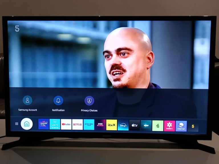 Samsung Smart 40inch HDR Tv 