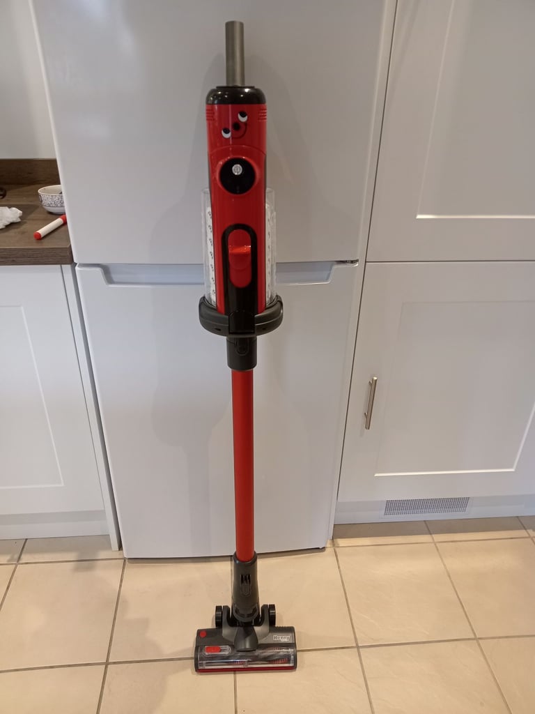 Henry Cordless vacuum cleaner 