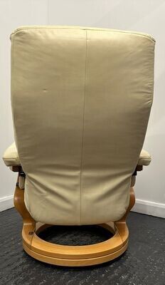 Himolla ZeroStress Leather Recliner Chair with Matching Footstool 2602249
