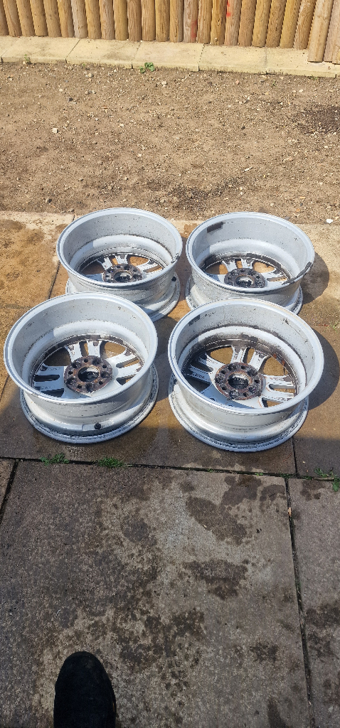 4x Mercedes alloys