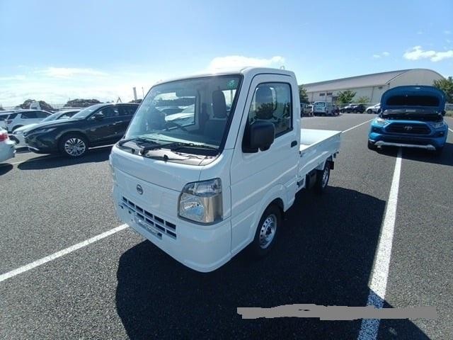Nissan clipper 660 cc dx 4wd mini pick up only 9 miles japanese import 2024