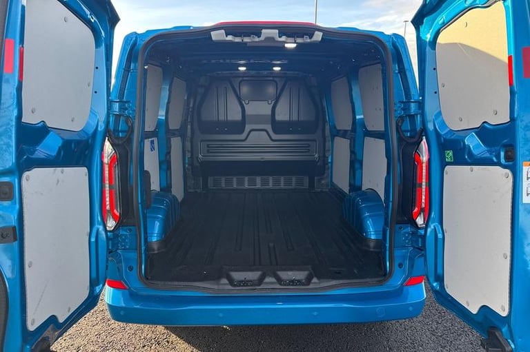 2024 Ford E-Transit 320 Limited AUTO L1 SWB RWD 100kW 65kWh Low Roof, DEMO, 17inch CARBONISED A P...