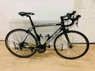 Full carbon Boardman team road bike in very good working condition 