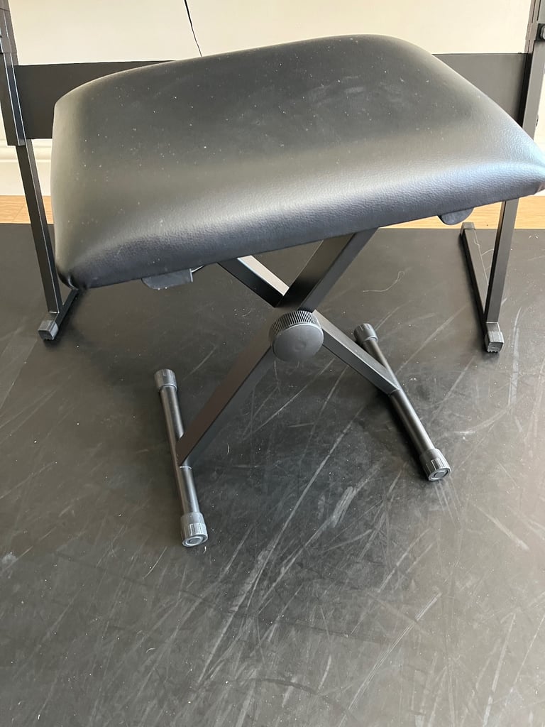 ROCK JAM ELECTRIC KEYBOARD/ORGAN