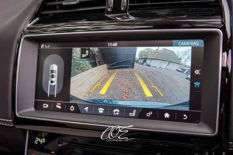 2016 Jaguar XE 2.0 XE R-Sport i Auto 4dr Saloon Petrol Automatic