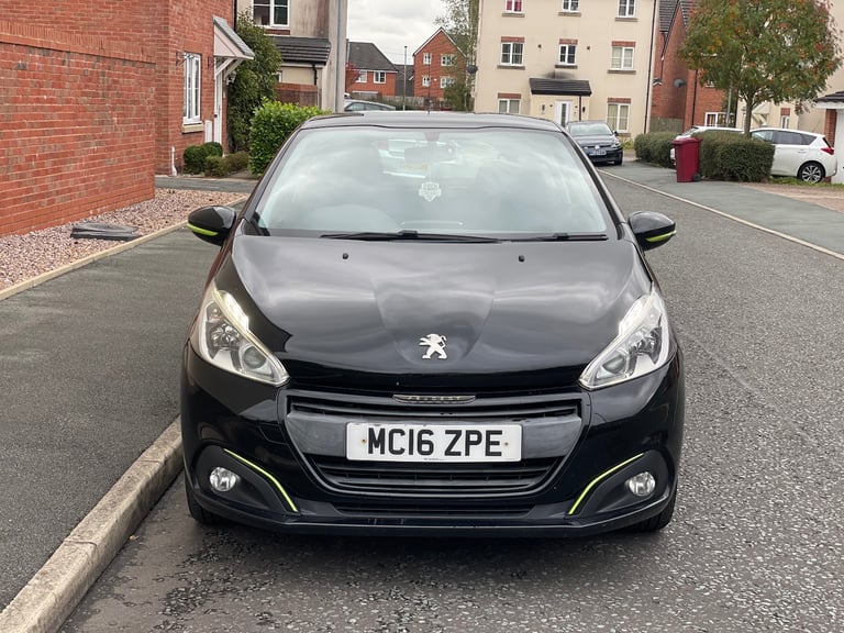 Peugeot, 208, Hatchback, 2016, Manual, 1199 (cc), 3 doors