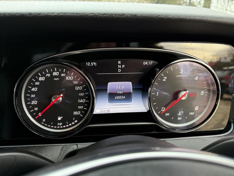 2016 Mercedes-Benz E Class 2.0 E220d AMG Line (Premium Plus) Saloon 4dr Diesel G-Tronic+ Euro 6 (...