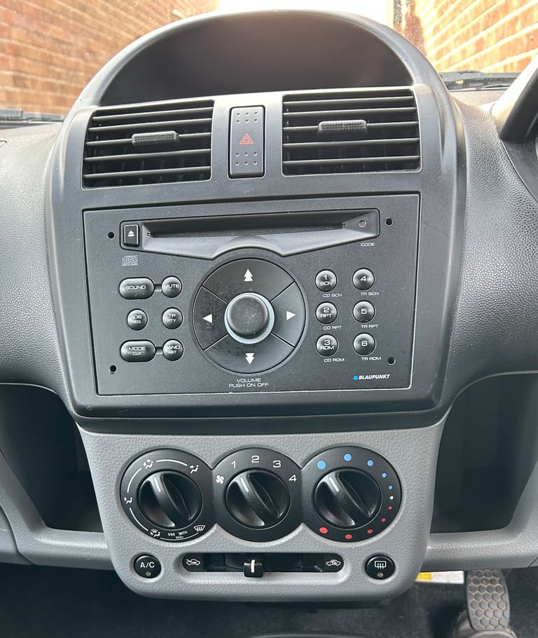Suzuki, IGNIS, Hatchback, 2005, Manual, 1490 (cc), 5 doors
