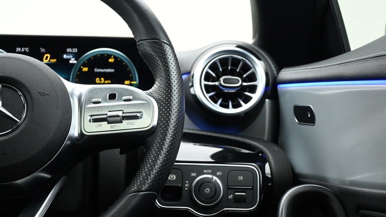 2022 Mercedes-Benz CLA 1.3 CLA200 AMG Line Night Edition (Premium Plus) Coupe 4dr Petrol 7G-DCT E...