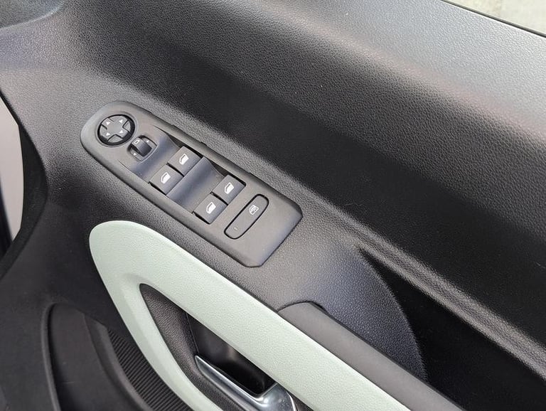 Citroen Berlingo 1.5 BlueHDi Flair MPV 