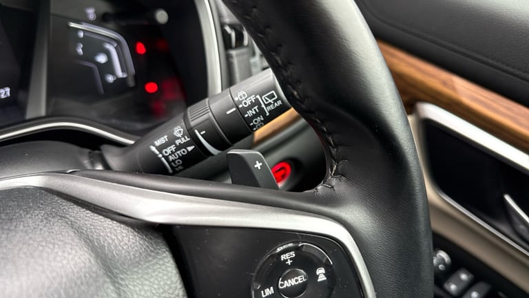 2019 Honda CR-V HONDA CR-V SR 2.0 4X2 CVT i-mmd Estate Hybrid Automatic