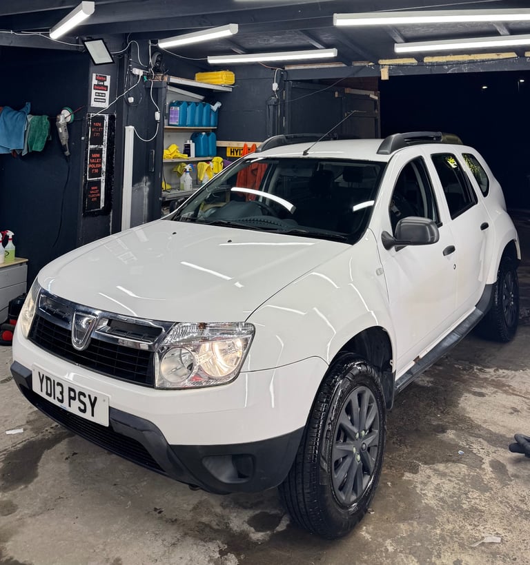 image for Dacia, DUSTER, Hatchback, 2013, Manual, 1598 (cc), 5 doors
