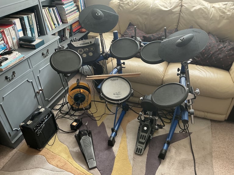 Roland TD 6V Electronic drum kit