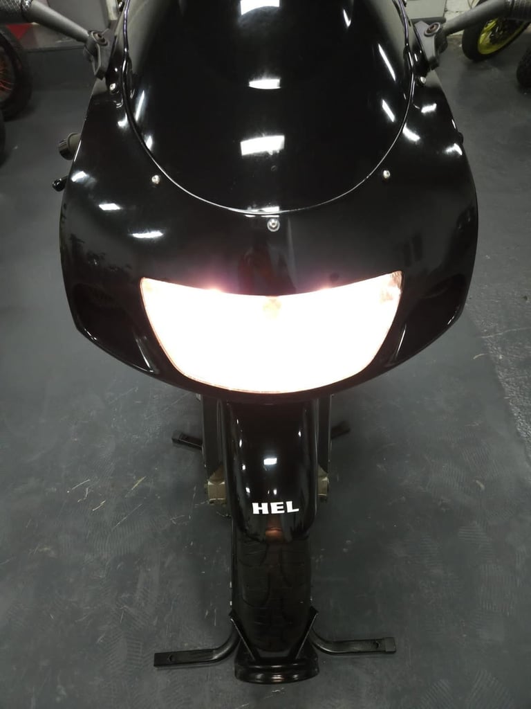 image for Suzuki GSX-R 750 1998