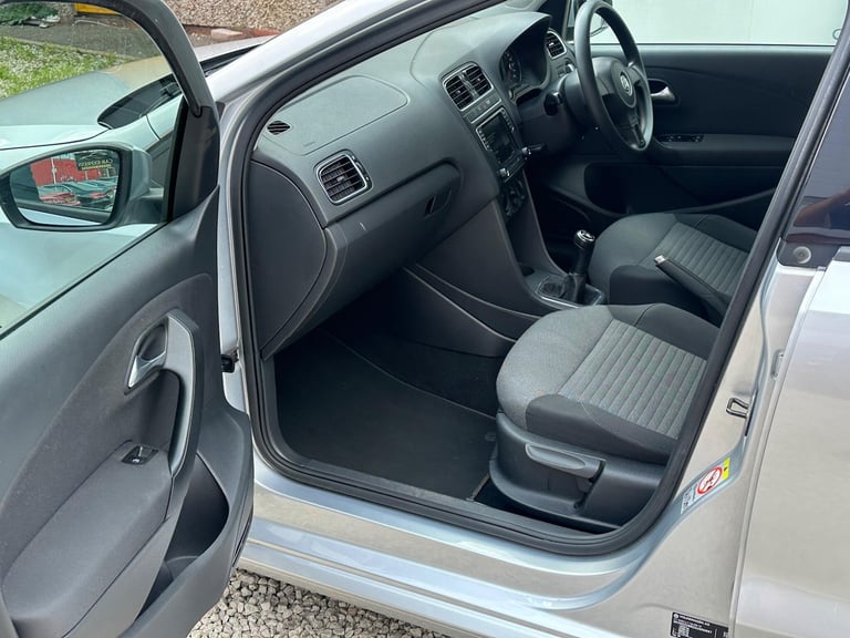 2009 Volkswagen Polo 1.4 SE Euro 5 5dr HATCHBACK Petrol Manual